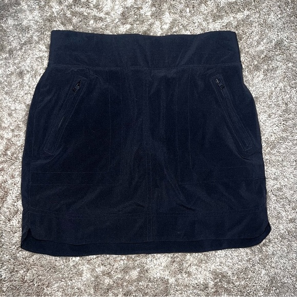 Athleta Mini Skirt with Built In Shorts Black Size 0 - Picture 10 of 12